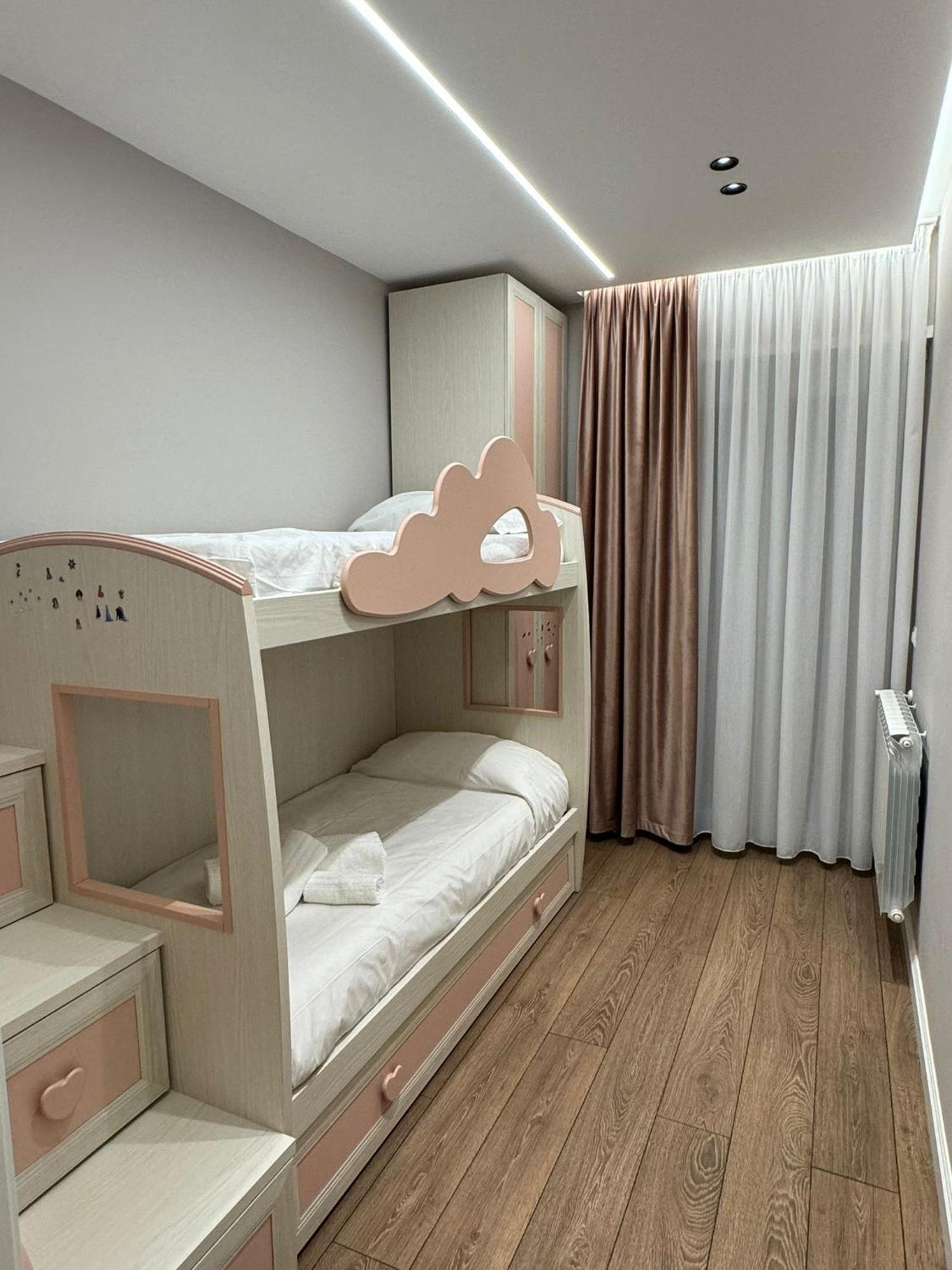Sole Roman House المظهر الخارجي الصورة