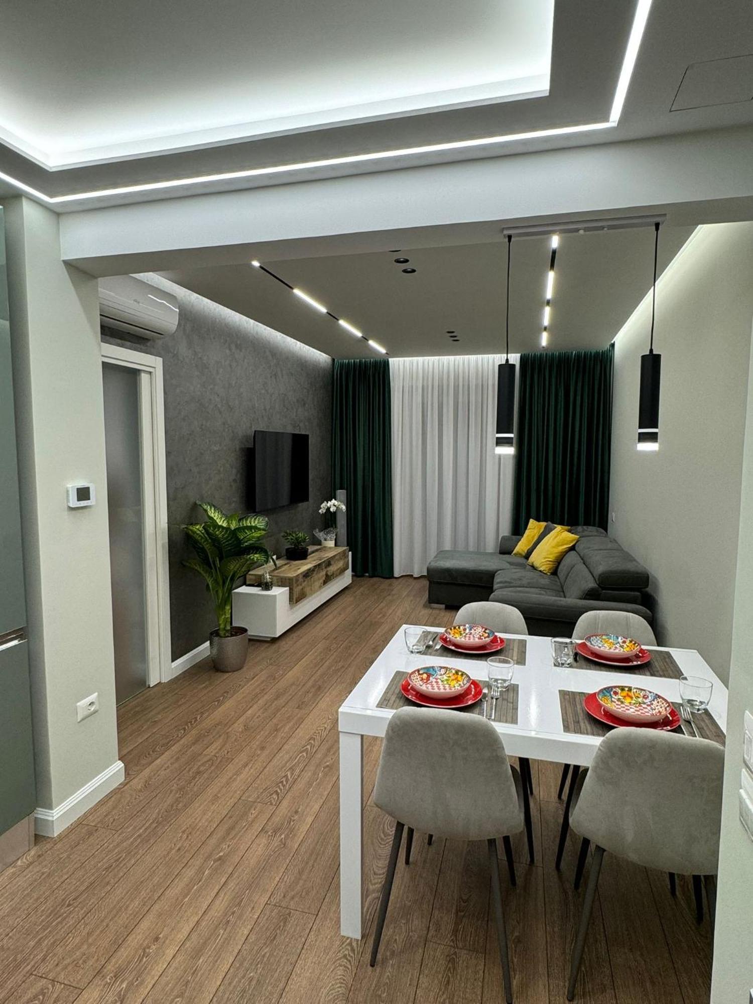 Sole Roman House المظهر الخارجي الصورة