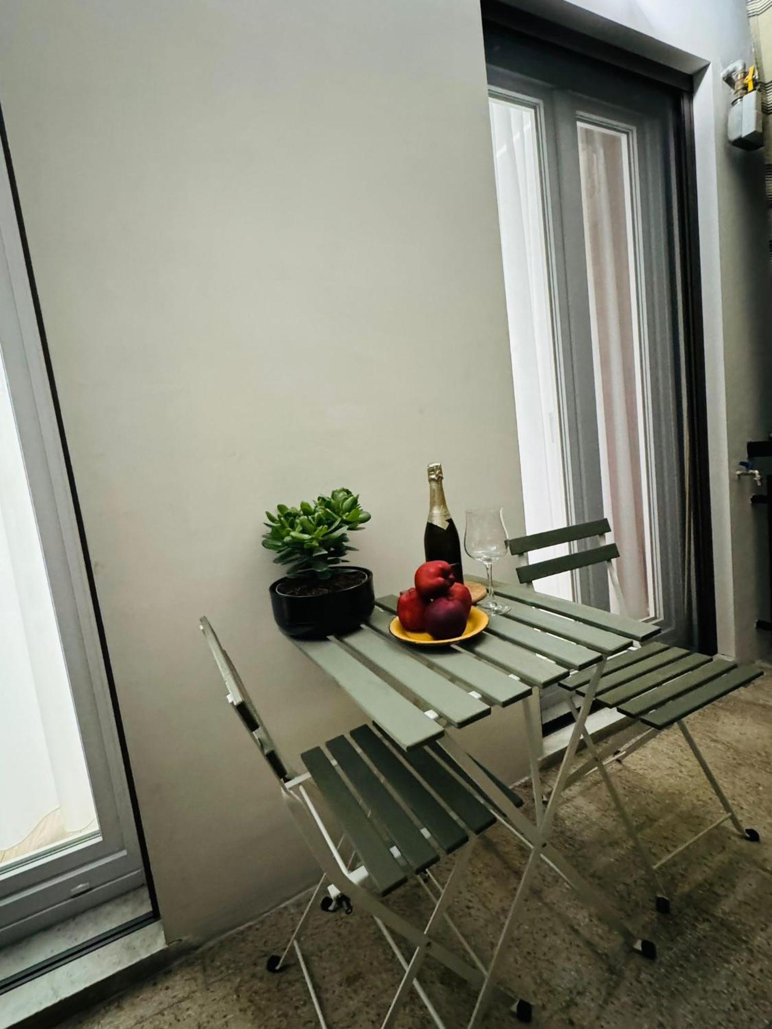Sole Roman House المظهر الخارجي الصورة